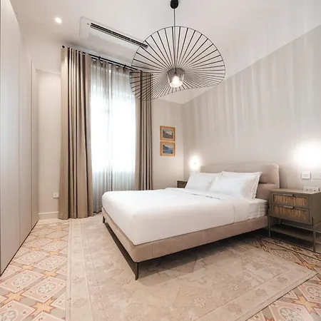 Elegant Designer 2br In Balluta Building