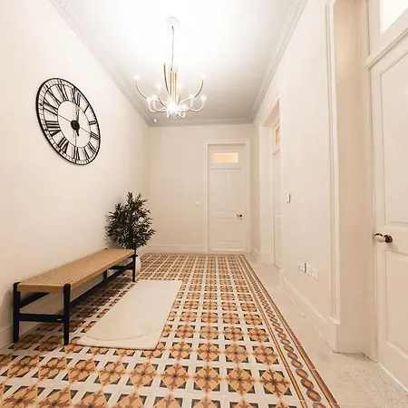 Elegant Designer 2br In Balluta Building Saint Julian's